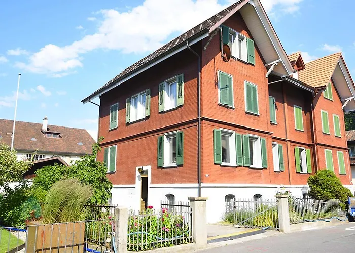 New West Station * Entrelagos