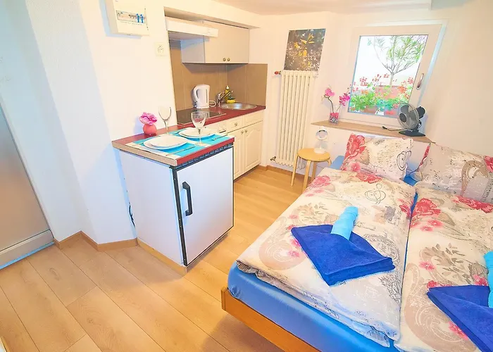 Apartamento New West Station Entrelagos